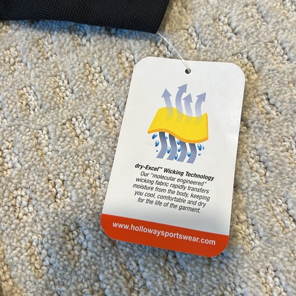 Ohio State Active button down, brand new - Picture 5 of 6